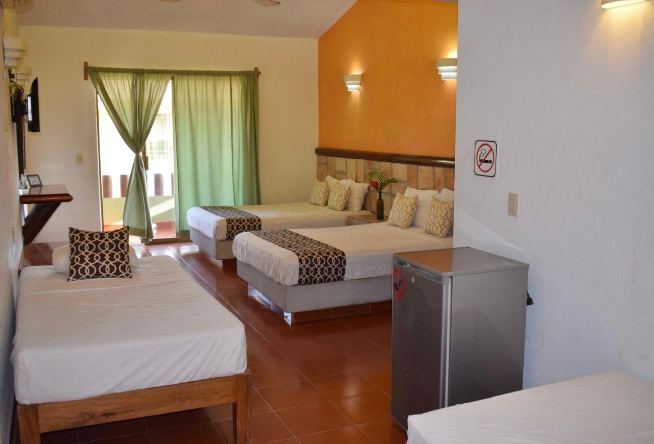 OYO Hotel Casa Arena Zihuatanejo Exterior foto