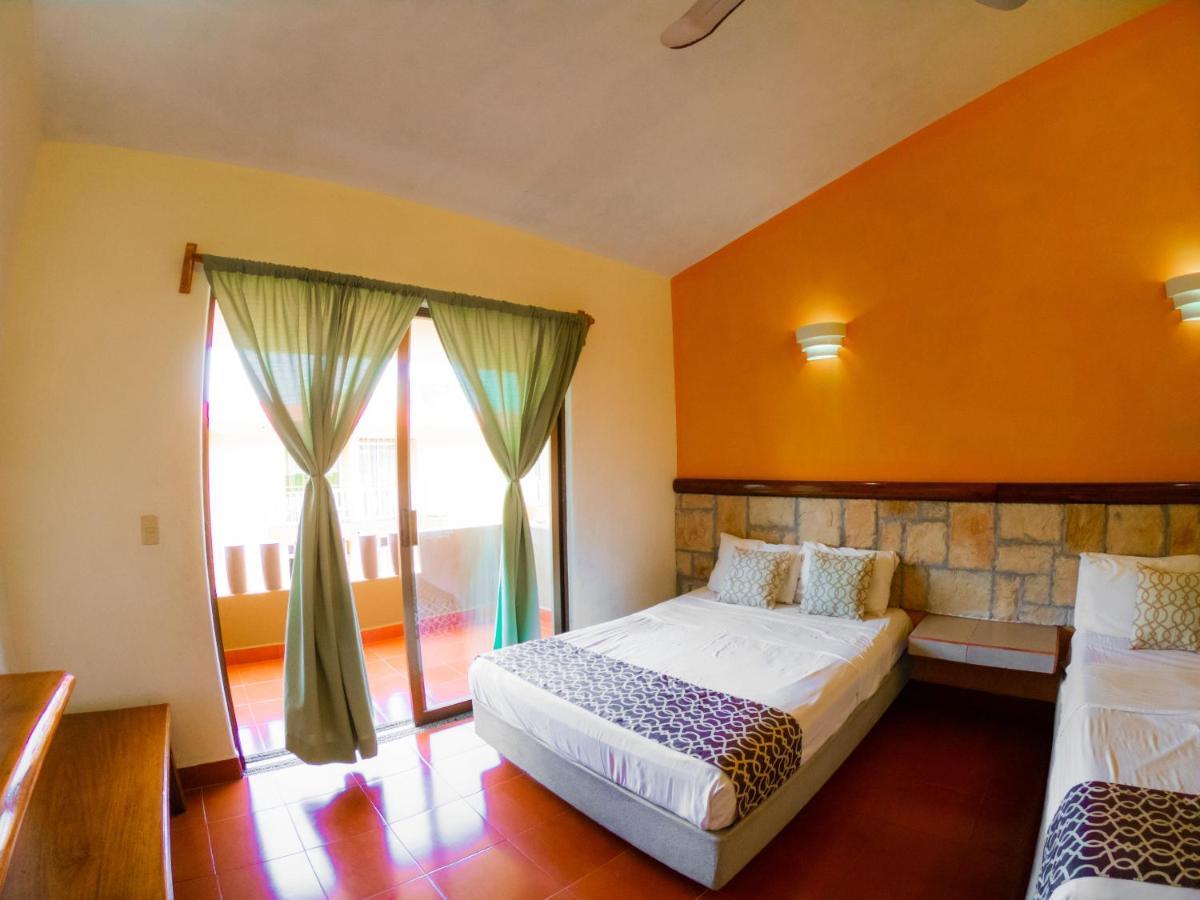 OYO Hotel Casa Arena Zihuatanejo Exterior foto